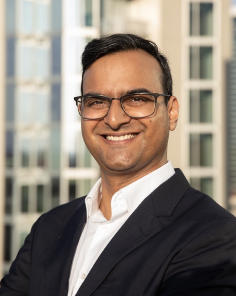 Portrait of Satwant Kumar, founder of Asperity Industries